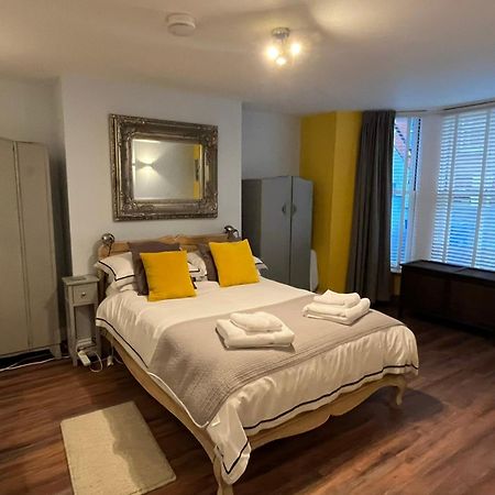Villa Seaside Hideaway - Free Onstreet Parking Scarborough Exterior foto